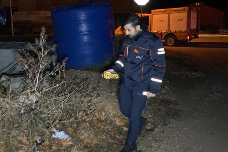Kocaeli'de mahalleye yayılan k&ouml;t&uuml; koku, AFAD ekibini alarma ge&ccedil;irdi!