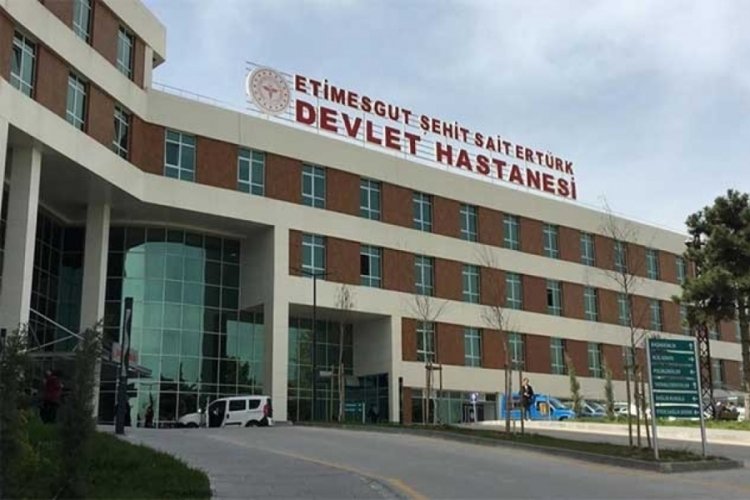 Ankara'da kardeşi tarafından bı&ccedil;aklanan şahıs hayatını kaybetti