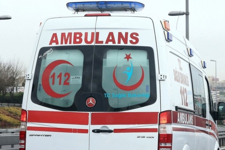 Fabrikada &uuml;zerine vin&ccedil; d&uuml;şen iş&ccedil;i &ouml;ld&uuml;