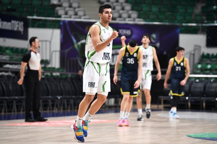 Tofaş, Fenerbah&ccedil;e Beko'yu 74-67'lik skorla mağlup etti