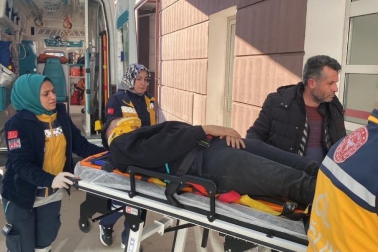 Adıyaman'da trakt&ouml;r devrildi