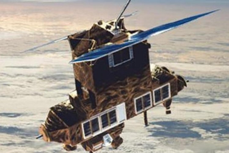 NASA'nın radyasyon uydusu D&uuml;nya'ya d&uuml;şecek mi?