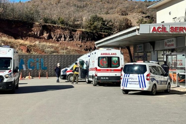 Zırhlı otob&uuml;s&uuml;n egzozundan &ccedil;ıkan karbonmonoksit gazı 9 polisi zehirledi