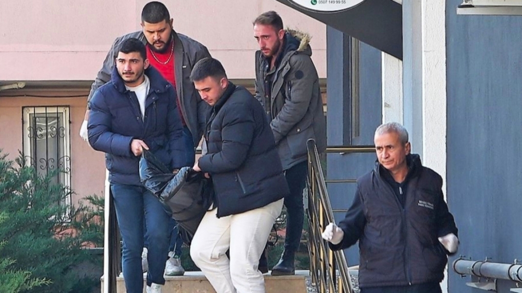 Denizli'de alternatif tıp uzmanı evinde &ouml;l&uuml; bulundu