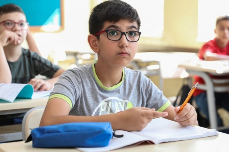 Milli Eğitim Bakanlığı'nca yarıyıl tatili i&ccedil;in &uuml;cretsiz d&uuml;zenlenen kurslar başladı