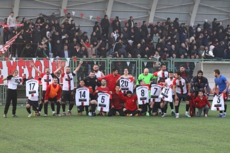 İznikspor namağlup &uuml;nvanını kaybetti
