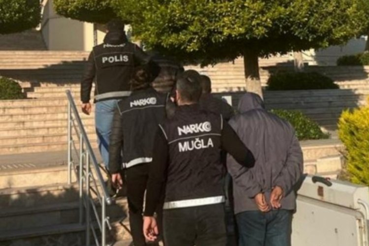 Muğla'da zehir tacirlerine operasyon!