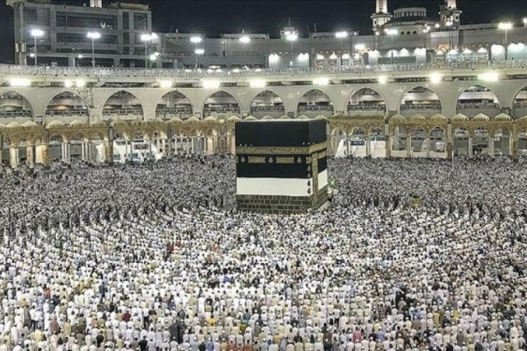 Suudi Arabistan'dan hac kararı: Yaş ve sayı sınırlaması olmayacak