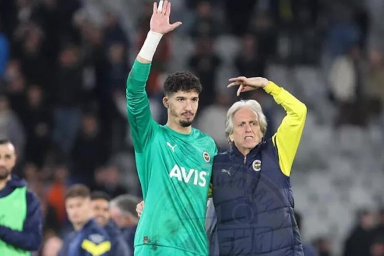 Jorge Jesus'tan derbi sonrası Altay Bayındır kararı