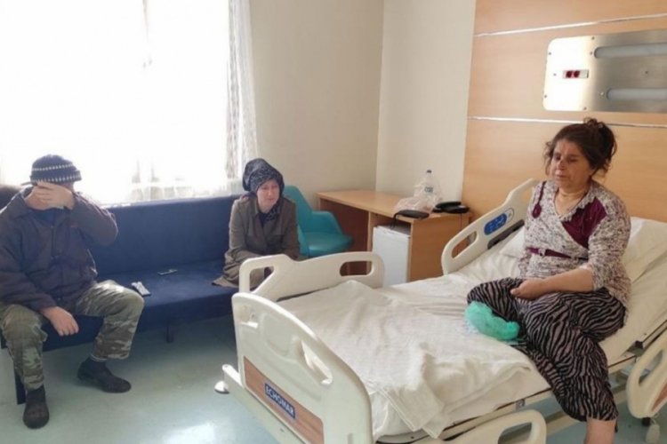 Boşanma aşamasında olduğu eşinin evini basarak dehşet sa&ccedil;tı