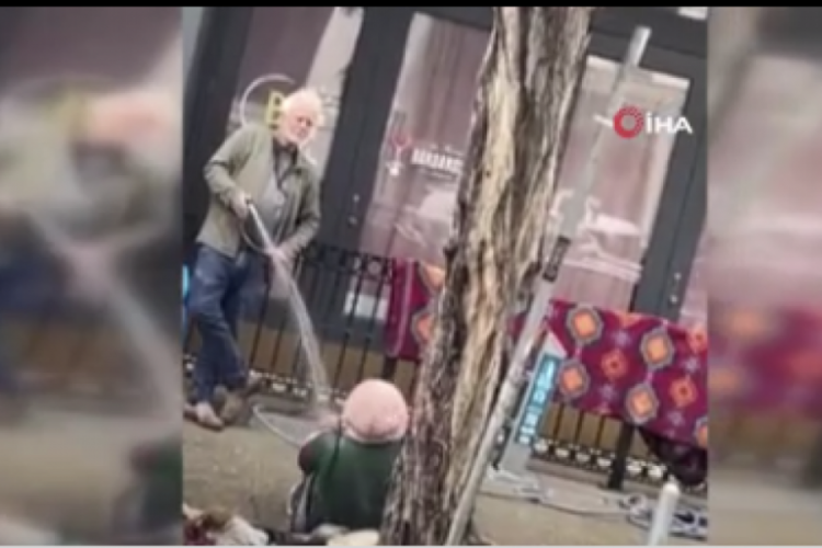 Evsiz kadını hortumla ıslatarak işkence etti!