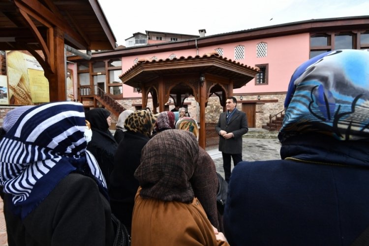 Bursalılar Somuncu Baba'yı Başkan D&uuml;ndar'dan dinledi
