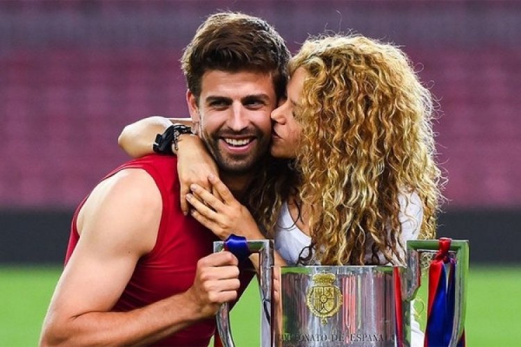 Gerard Pique, Shakira'yı bir kez daha &uuml;zd&uuml;