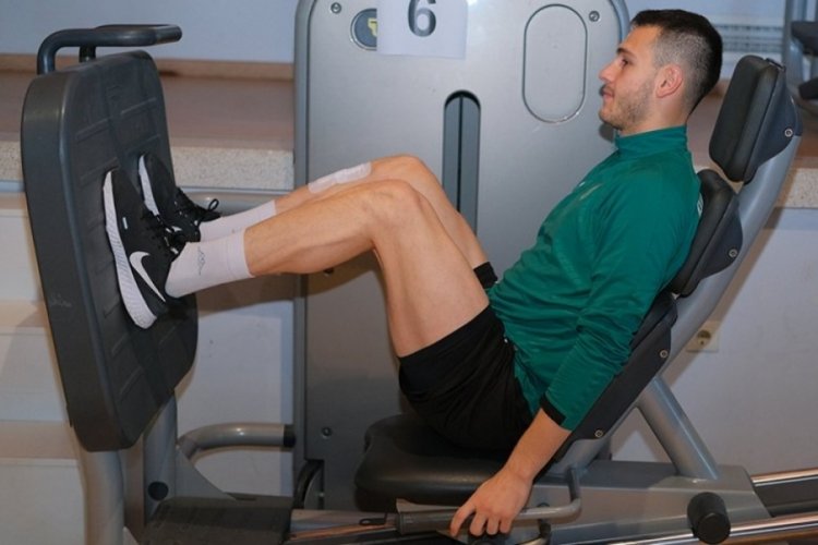 Bursaspor'da kuvvet ve g&uuml;&ccedil; &ccedil;alışmaları