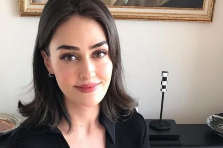 Esra Bilgi&ccedil; &ccedil;ocukluk hayalini a&ccedil;ıkladı