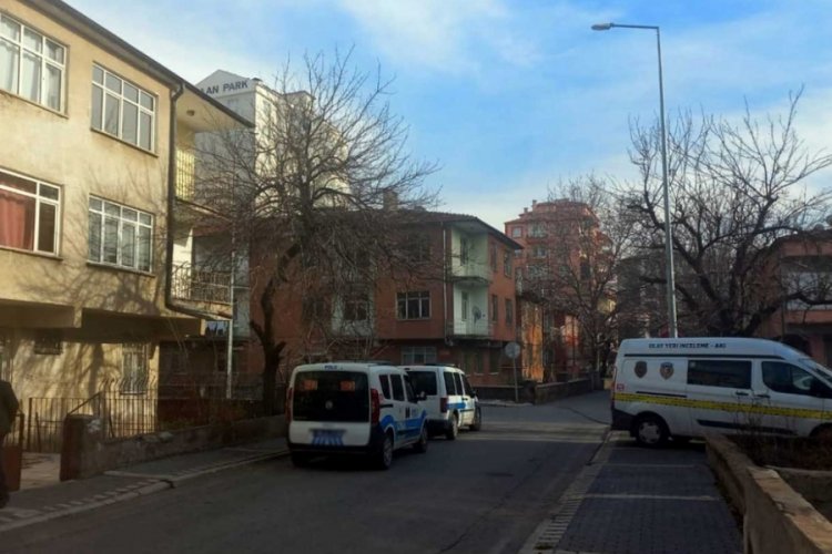 Kayseri'de eşini &ccedil;aydanlıkla başına vurarak yaraladı!