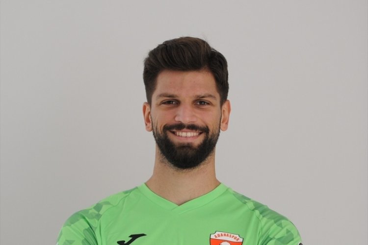 Adanaspor kaleci Arda Akbulut'u kadrosuna kattı