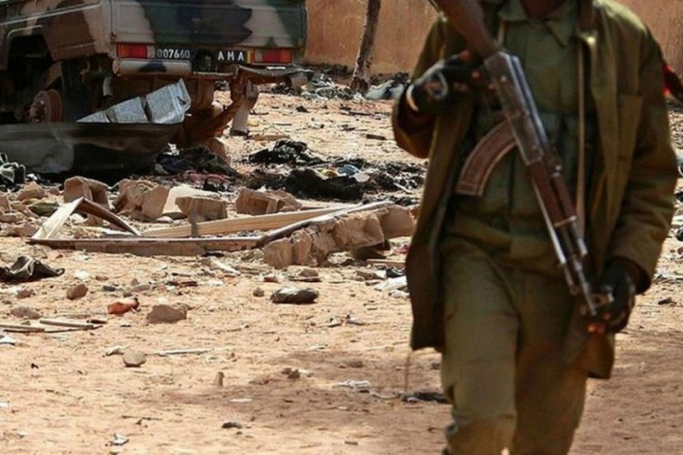 Mali'de saldırılarda 14 asker &ouml;ld&uuml;!