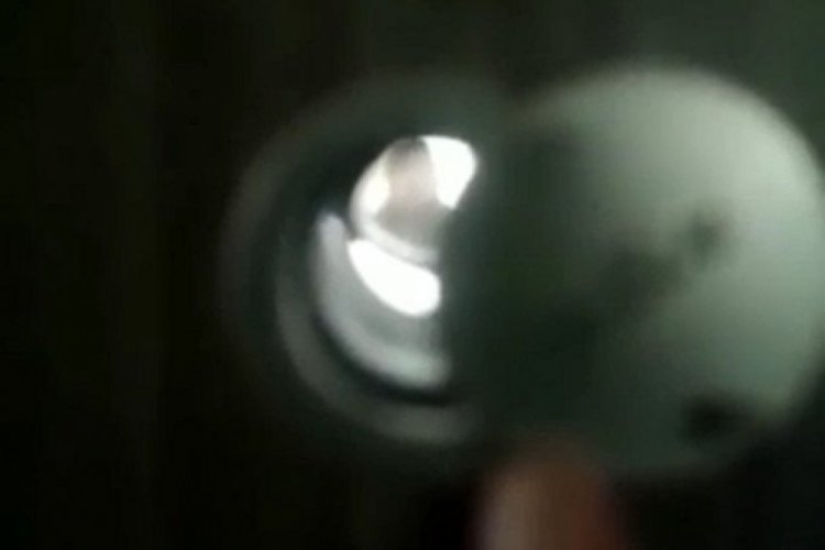 Hatay'da hırsız kapı deliğinden g&ouml;r&uuml;nt&uuml;lendi