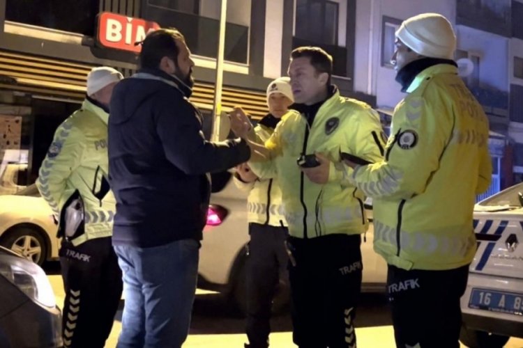 Bursa'da alkoll&uuml; s&uuml;r&uuml;c&uuml;den garip savunma: Babam &ouml;ld&uuml;