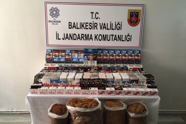 Balıkesir'de ka&ccedil;ak kazı ve ka&ccedil;ak t&uuml;t&uuml;n operasyonu