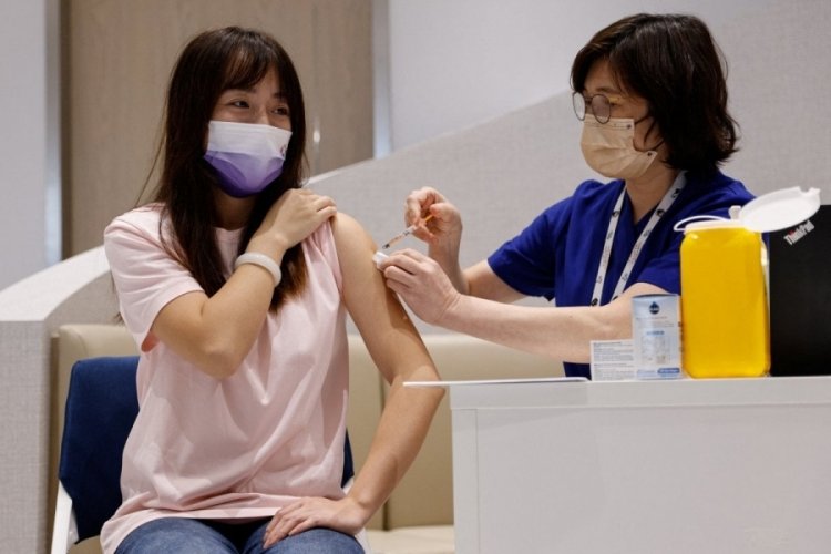 &Ccedil;inliler, &ouml;zel koronavir&uuml;s aşısı i&ccedil;in Hong Kong'a gidiyor
