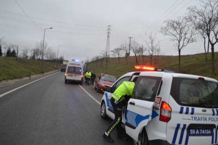 Tekirdağ'da otomobil takla attı