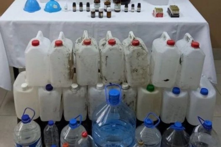K&uuml;tahya Simav'da sahte i&ccedil;ki operasyonu: 2 tutuklama
