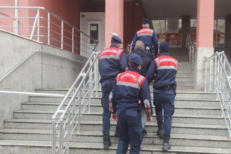 Kocaeli'de jandarmadan ter&ouml;r operasyonu: 1 tutuklama