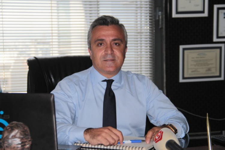 &Ouml;zg&uuml;r Erdursun'dan EYT a&ccedil;ıklaması