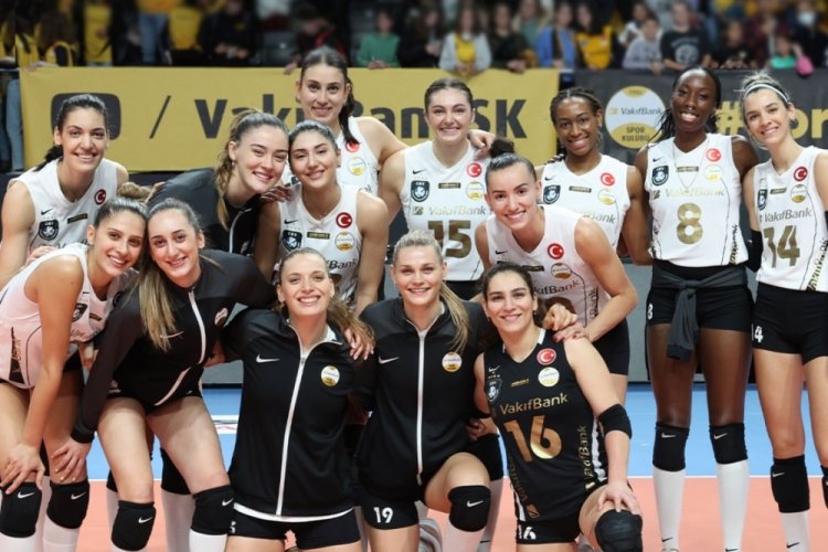 VakıfBank'tan &uuml;st &uuml;ste 9'uncu galibiyet