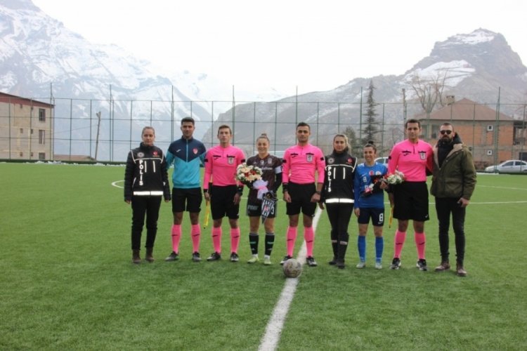 Kadın Futbol S&uuml;per Ligi: Hakkarig&uuml;c&uuml;: 2 - Beşiktaş: 2