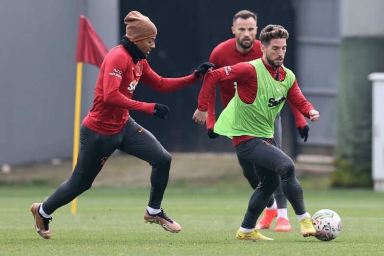 Galatasaray ara vermedi