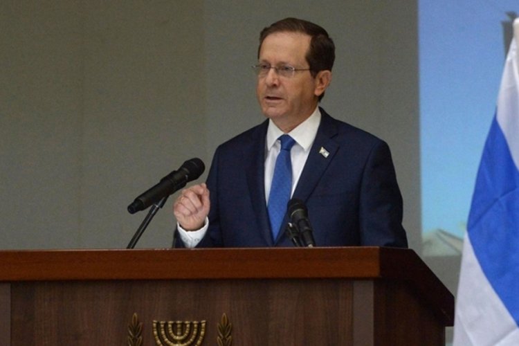 Herzog: &Uuml;lkeyi par&ccedil;alayan derin bir &ccedil;atışmanın i&ccedil;indeyiz