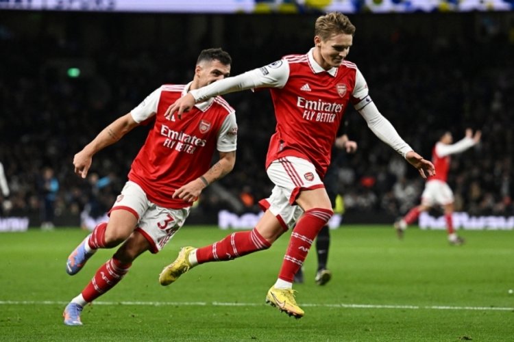 Kuzey Londra derbisinin kazananı Arsenal!
