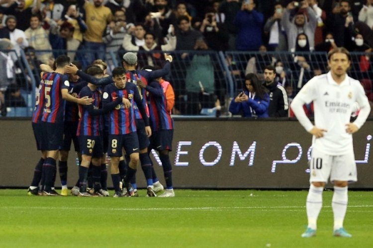 İspanya  S&uuml;per Kupası Barcelona'nın