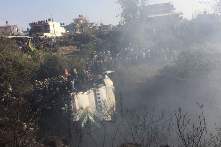 Nepal'de d&uuml;şen u&ccedil;ağın son g&ouml;r&uuml;nt&uuml;leri ortaya &ccedil;ıktı