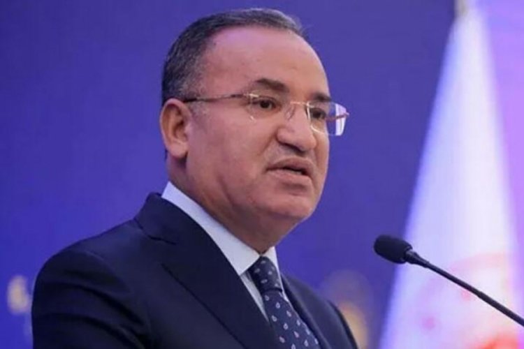 Adalet Bakanı&nbsp;Bekir Bozdağ: T&uuml;rkiye'den vize alamazlar