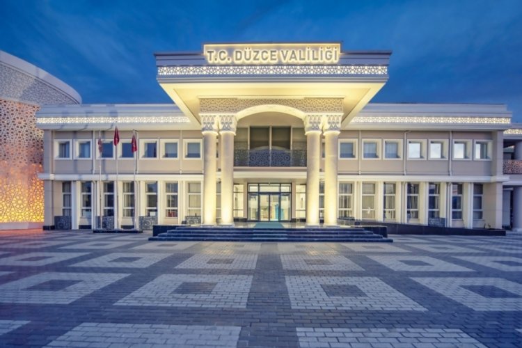 D&uuml;zce Valiliği kuvvetli fırtına i&ccedil;in uyardı
