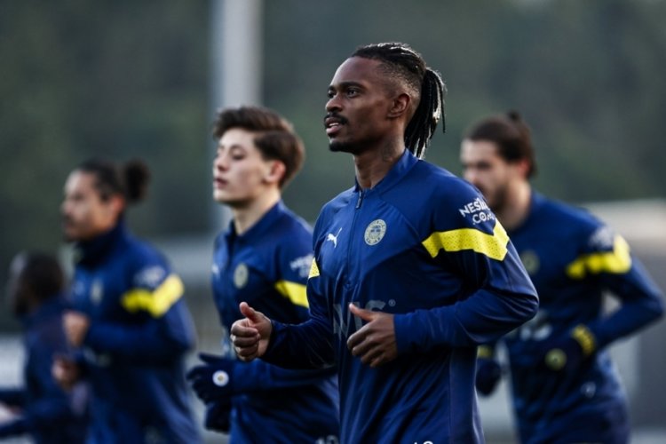 Fenerbah&ccedil;e, Rizespor ma&ccedil;ı hazırlıklarına başladı