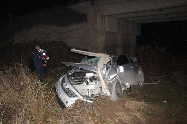 &Ccedil;anakkale &Ccedil;an'da korkutan kaza: 2 yaralı