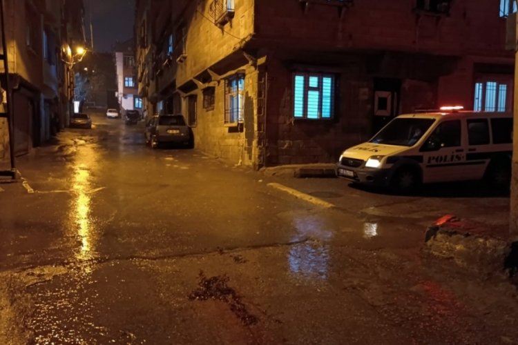 Gaziantep'te husumetli iki aile arasında silahlı kavgada kan aktı: 3 &ouml;l&uuml;, 2 yaralı