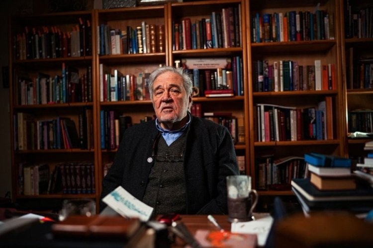 İlber Ortaylı'den &ccedil;ok partili sisteme destek