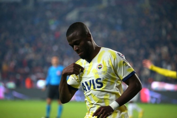 Enner Valencia Fenerbah&ccedil;e tarihine ge&ccedil;meye hazırlanıyor