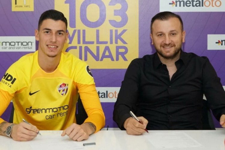 Ey&uuml;pspor, transferini a&ccedil;ıkladı