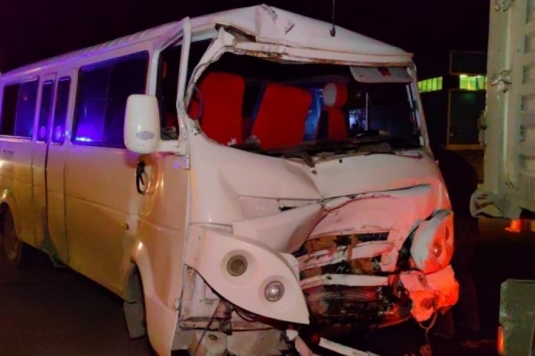 Bursa İneg&ouml;l'de korkun&ccedil; kaza: 6 yaralı