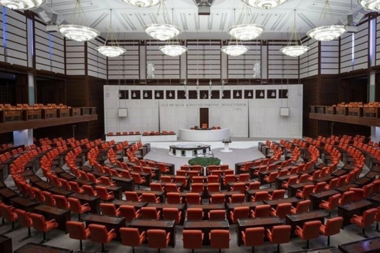 Ticarete ilişkin 20 maddelik yasa teklifi, TBMM'de kabul edildi