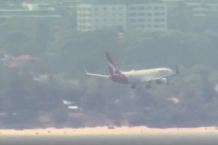 Sydney u&ccedil;ağında acil durum &ccedil;ağrısı!