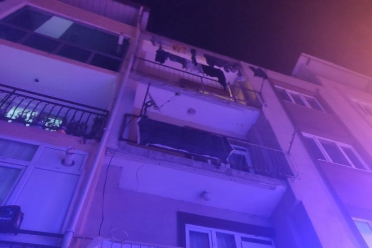 Bursa'da babası olarak tanıttığı kişi tarafından &ouml;ld&uuml;r&uuml;ld&uuml;