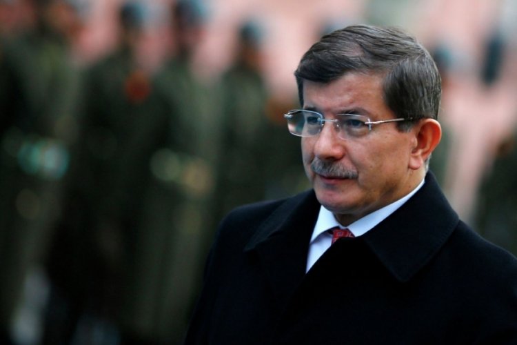 "Bekle Erdoğan" demişti... Davutoğlu'ndan flaş a&ccedil;ıklamalar
